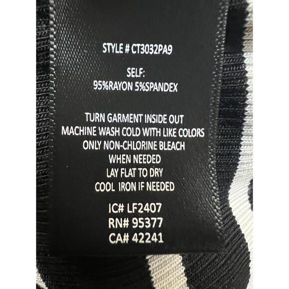 SANCTUARY TOP WOMENS MEDIUM  SLEEVELESS STRIPE MOCK NECK T-SHIRT BLACK NEW - Picture 11 of 12